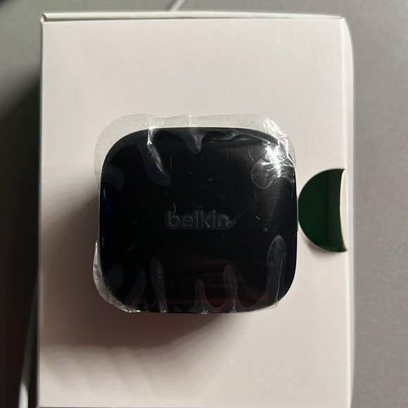 Belkin Head Phones - Picture 3 of 4